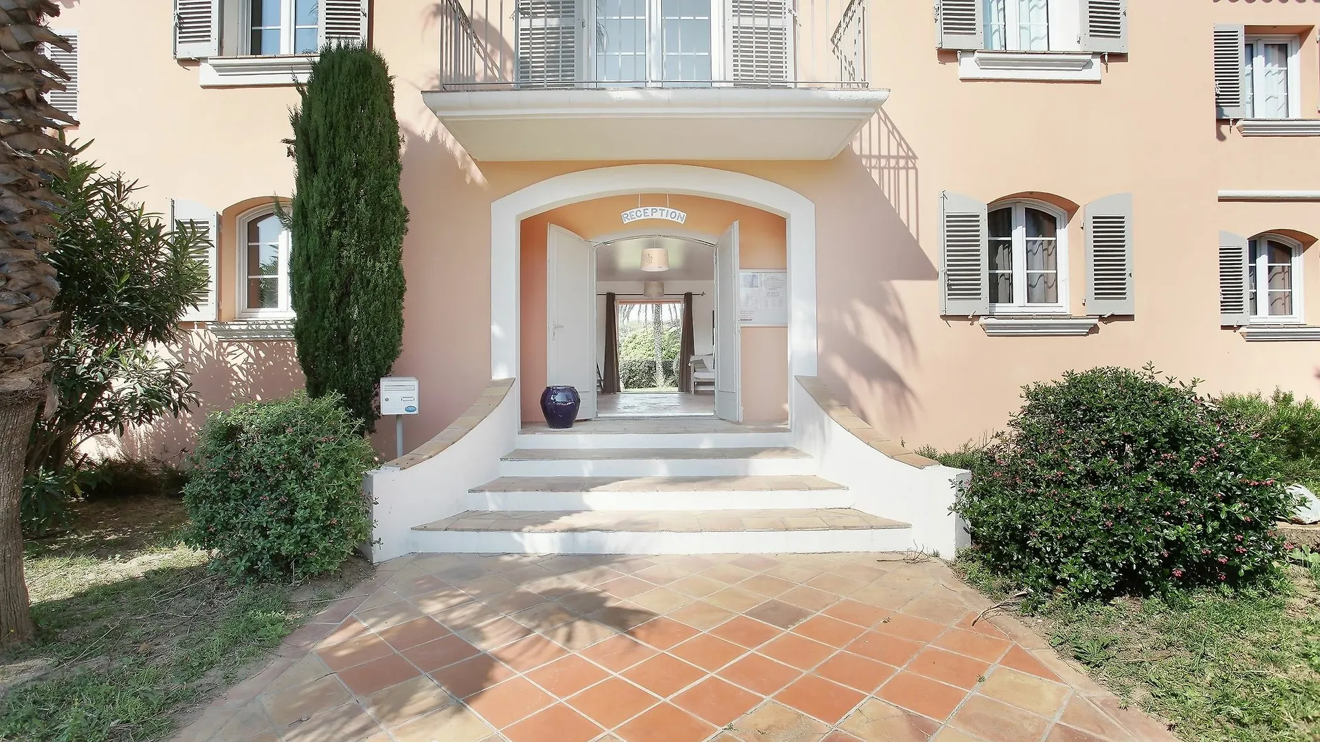 Odalys Residence La Palmeraie Grimaud Apartment